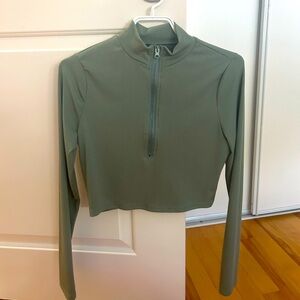 3/4 Zip Cropped Long-Sleeve